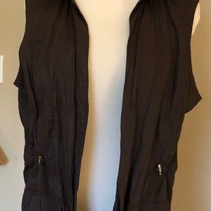 Weekends by Chicos vest Sz 2 NWT